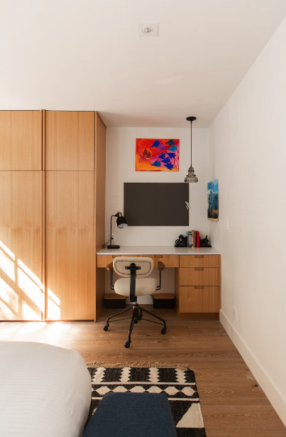 Honeysuckle House - Image 35